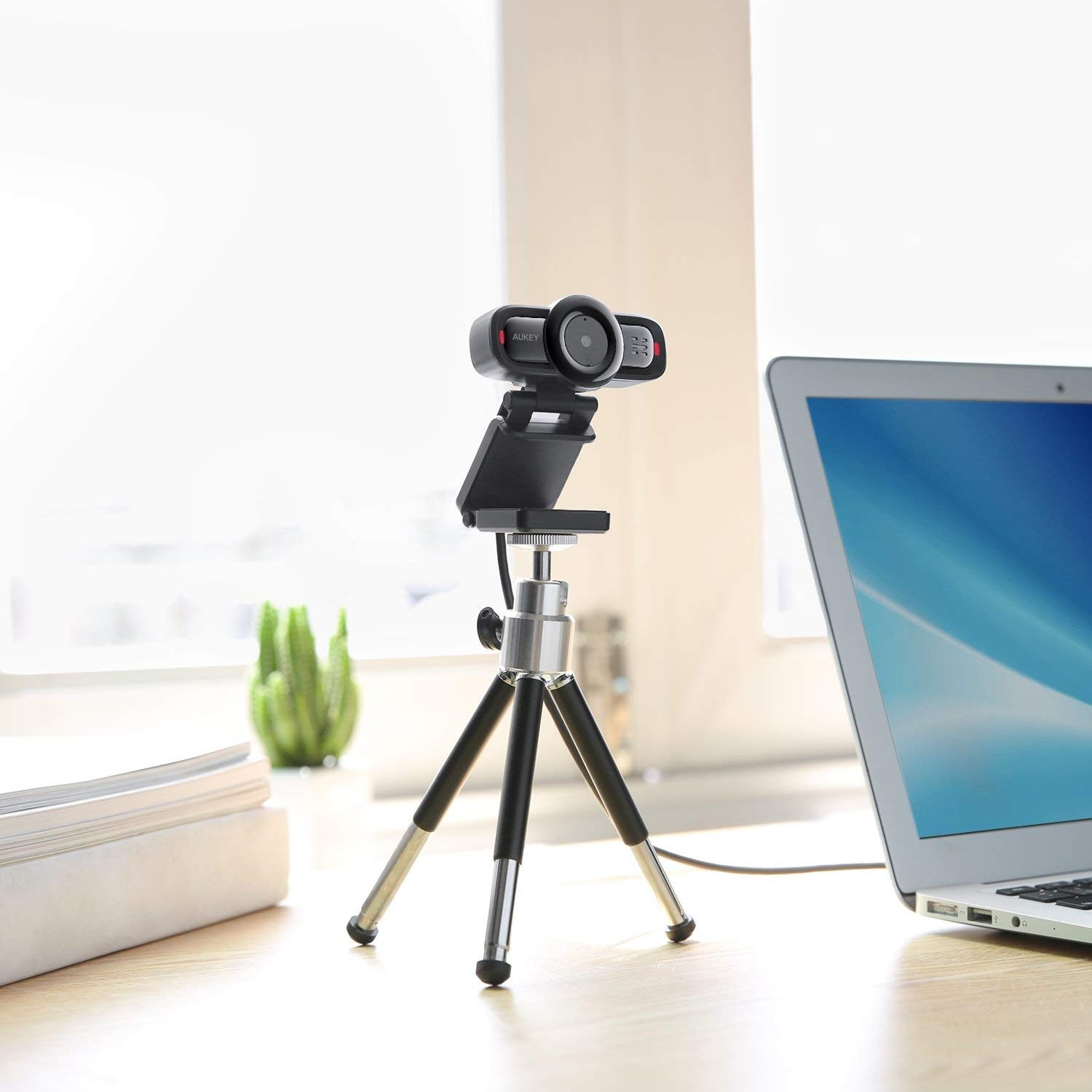 Kamera AUKEY PC-LM3 (2 MP, 1920 x 1080 pixels, USB 2.0)-1