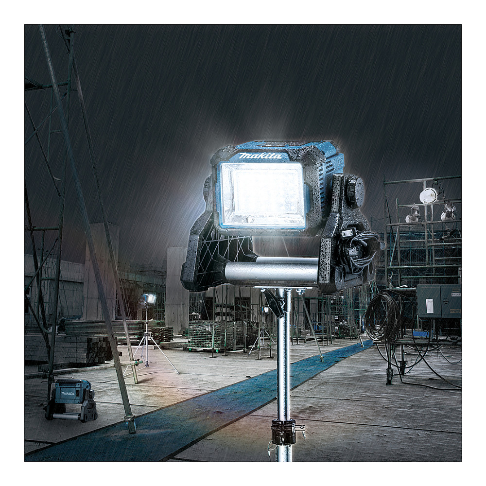 Lamp MAKITA DML811 (18V, 14,4V, LED, 1800lx, 3000lm, AC power)-10