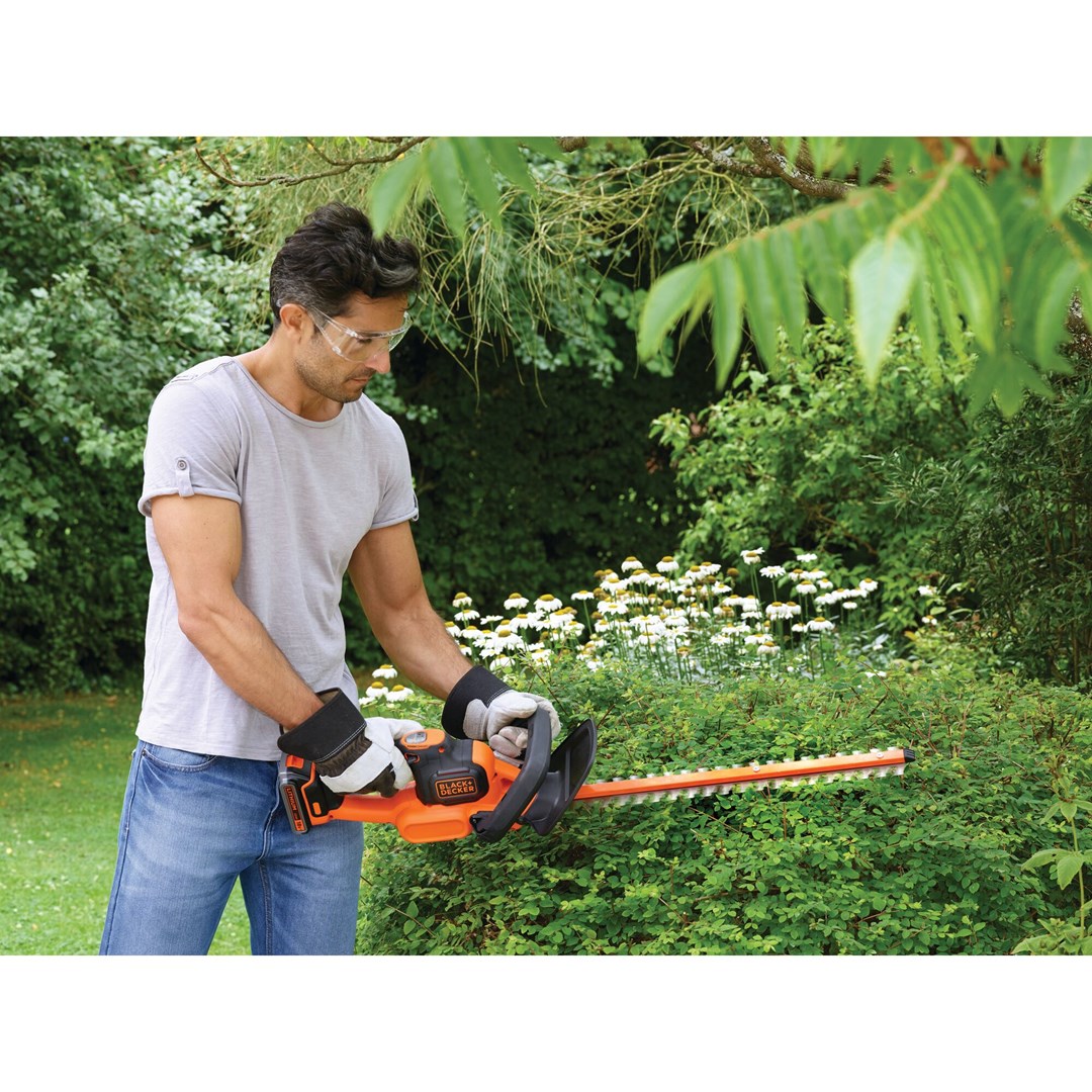 Black&Decker Power Command Series Hedge Trimmer 18V/2.0AH, Li-Ion-4