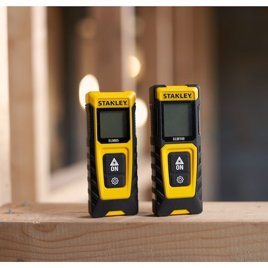Laserski daljinomjer STANLEY FLM165 (domet 50m, točnost 1.5mm, LCD zaslon, IP40, Li-Ion baterija)-18