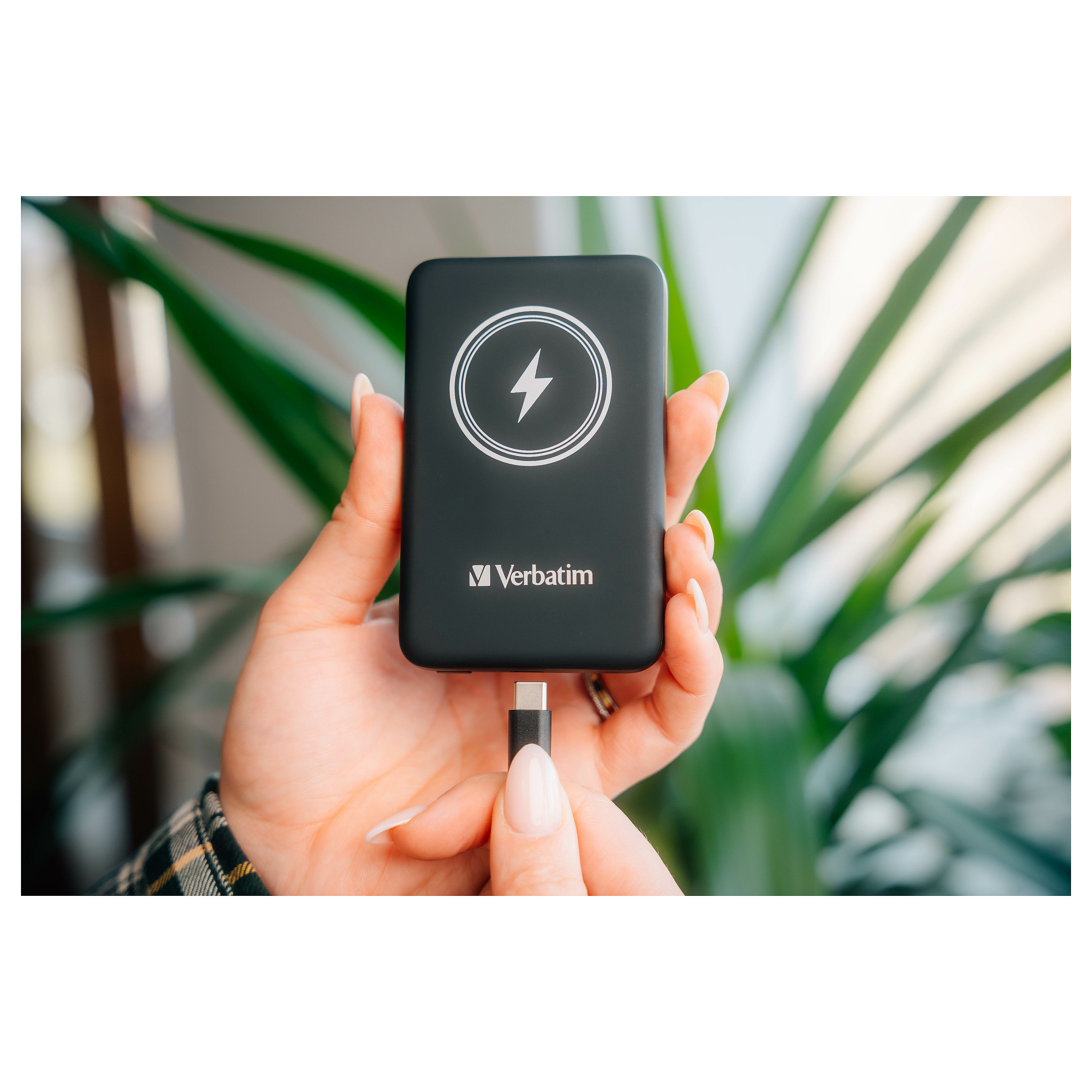 PowerBank VERBATIM Charge'n'Go Magnetic Wireless 10000 Black-5