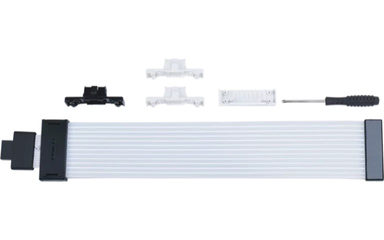 Lian Li Strimer Plus V2 12VHPWR ARGB kabel za grafičku karticu (12+4 Pin, L-Connect 3)-1