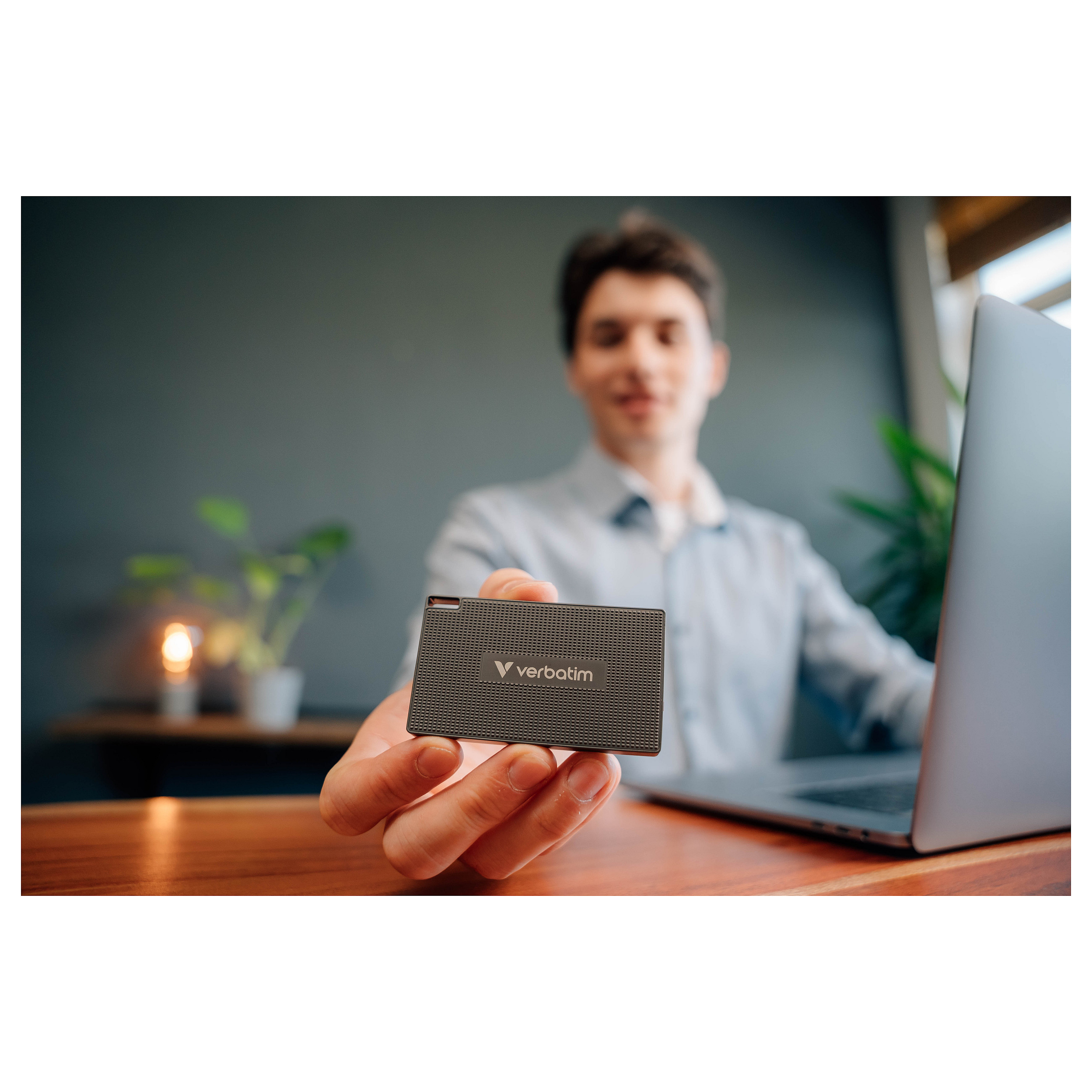 SSD VERBATIM Metal Mini 512GB USB-C 3.2 Gen 2x2 (Crni)-6