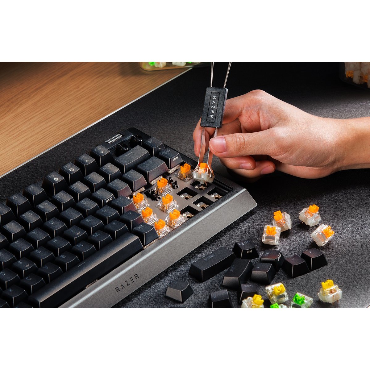 Gaming tipkovnica RAZER BlackWidow V4 75% Intl. US Layout žična – internacionalna non HR tipkovnica-5