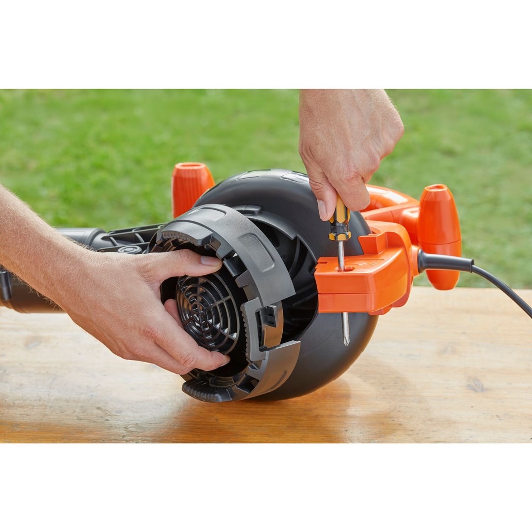 Puhalica za lišće BLACK&DECKER BEBLV260-QS (Snaga 2600 W, Brzina zraka 315 km/h, Kapacitet vreće 40 L, Narančasta)-9