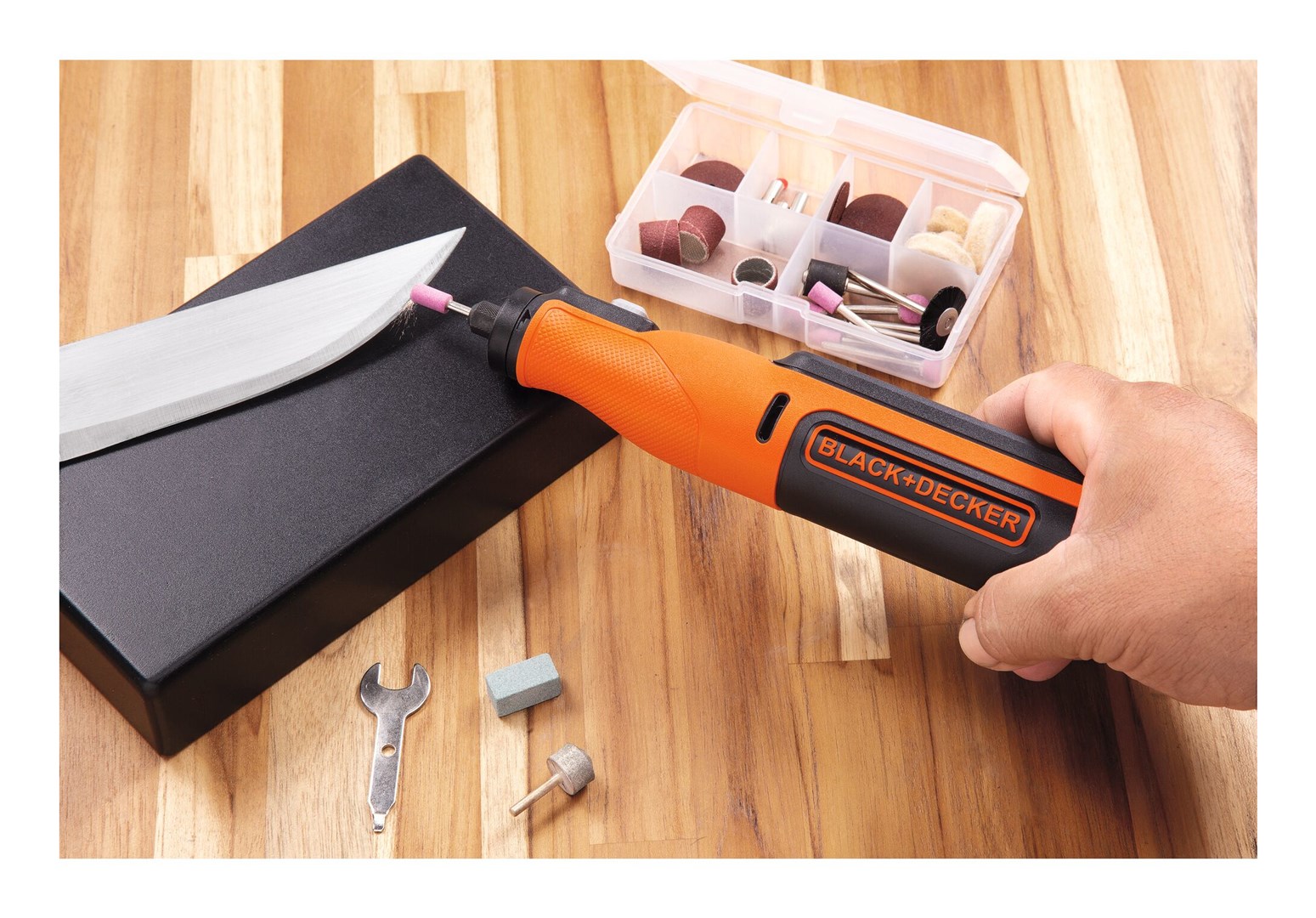 Višenamjenski alat BLACK&DECKER BCRT8IK (8V, 52 dodatka)-18