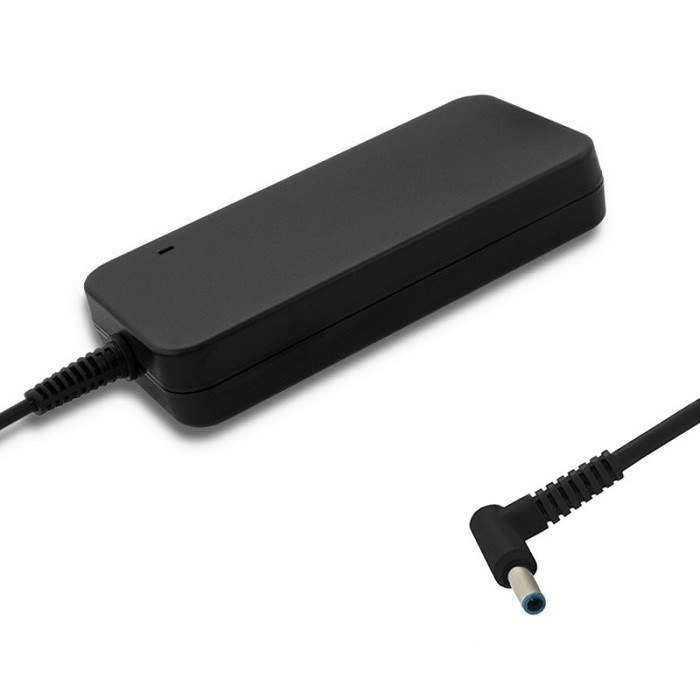 Qoltec 51735 power adapter/inverter 150 W Black-0