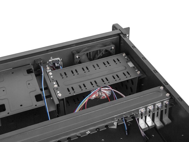 Modularni server kućište Lanberg SC01-4504-10B (Rack 4U, 3 ventilatora, podržava 6 HDD)-3