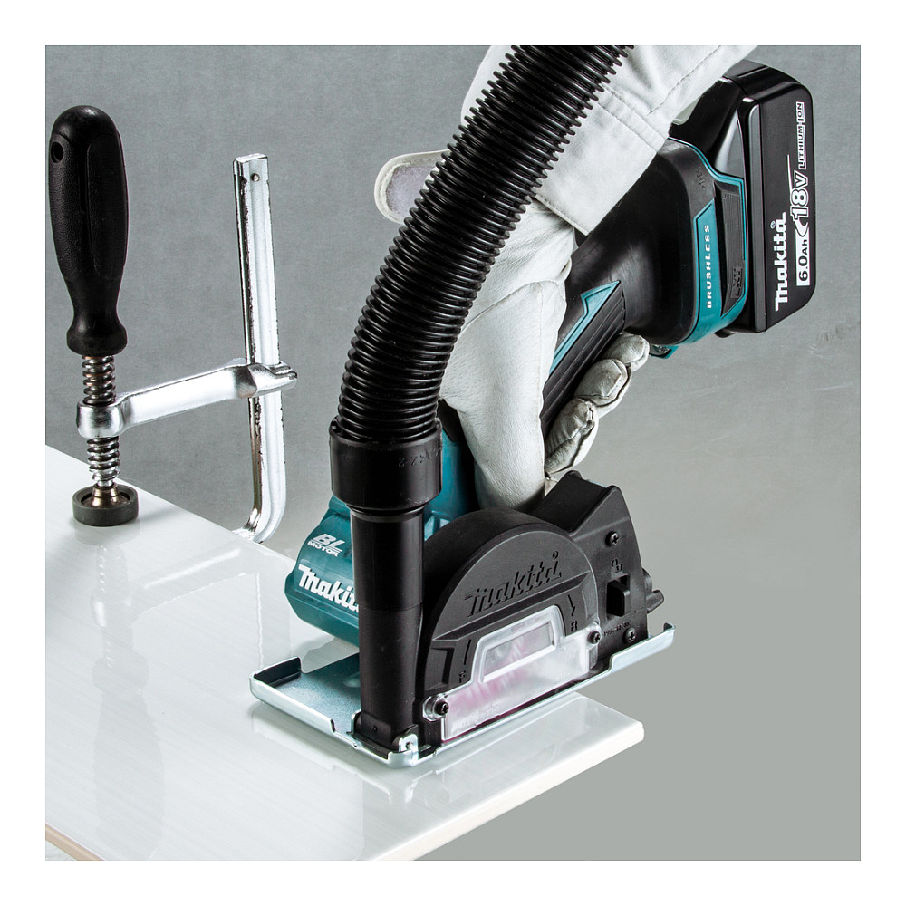 Akumulatorski rezač metala MAKITA 76mm 18V DMC300Z-19