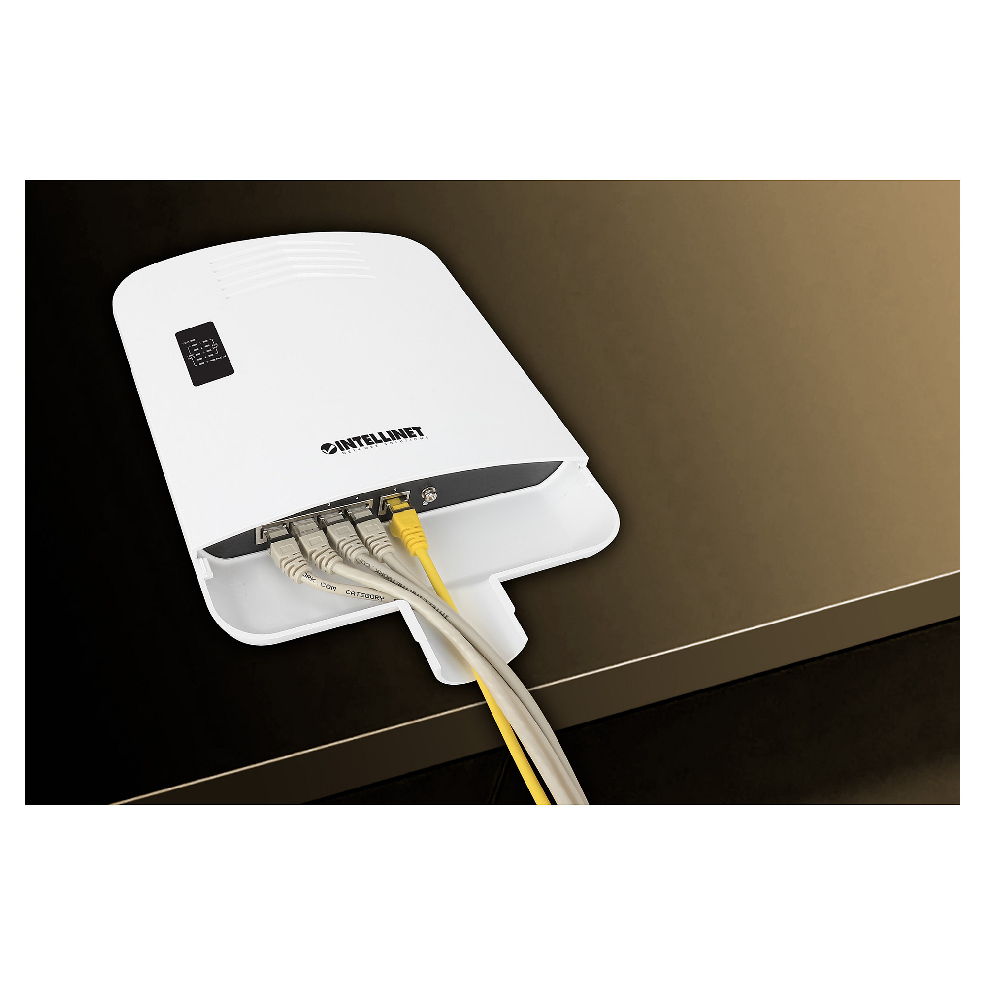 Mrežni switch INTELLINET 5-Port Gigabit Outdoor PoE+ Passthrough (IP65, 85W)-10