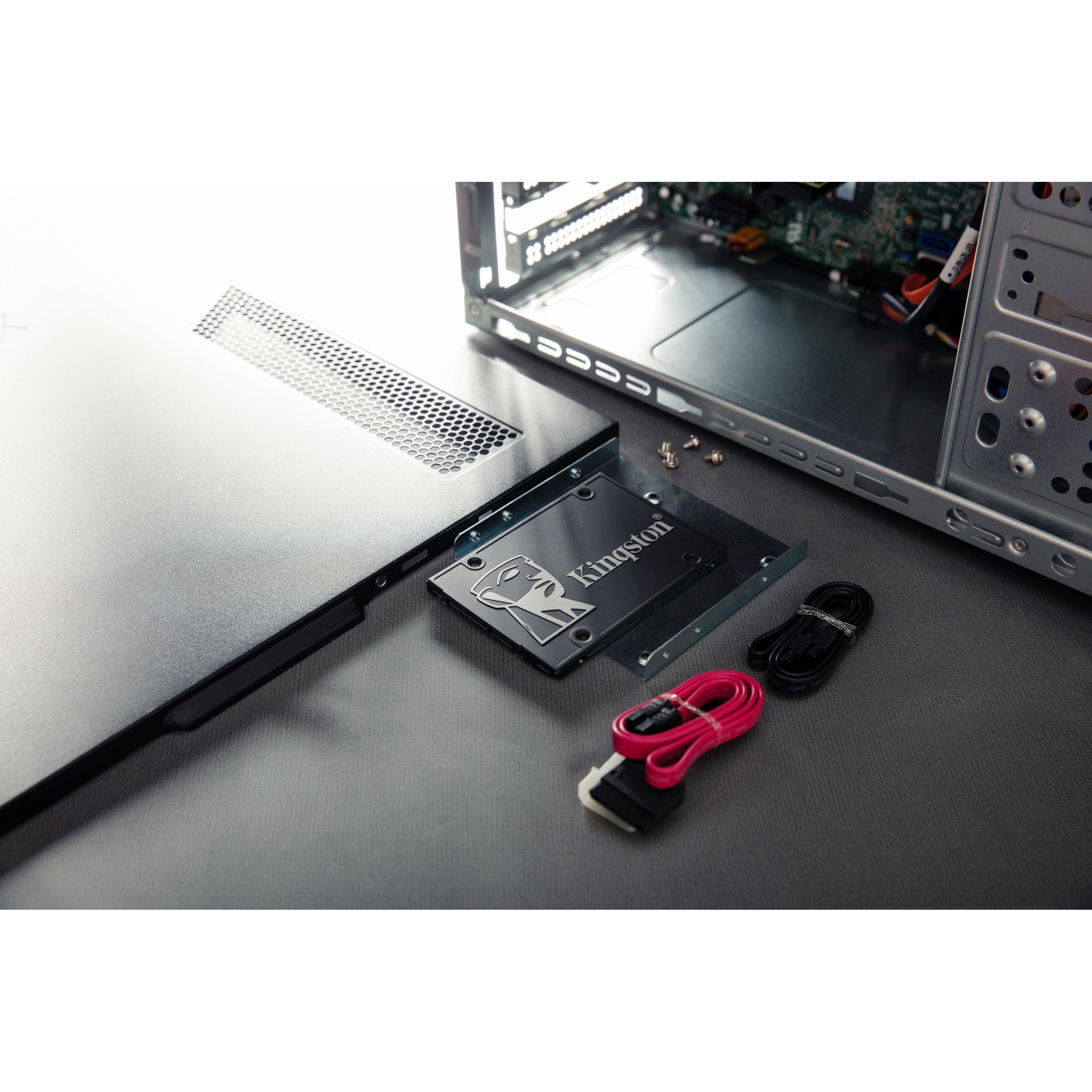 SSD disk KINGSTON KC600, R550/W520,1024GB, 7mm, 2.5"-8