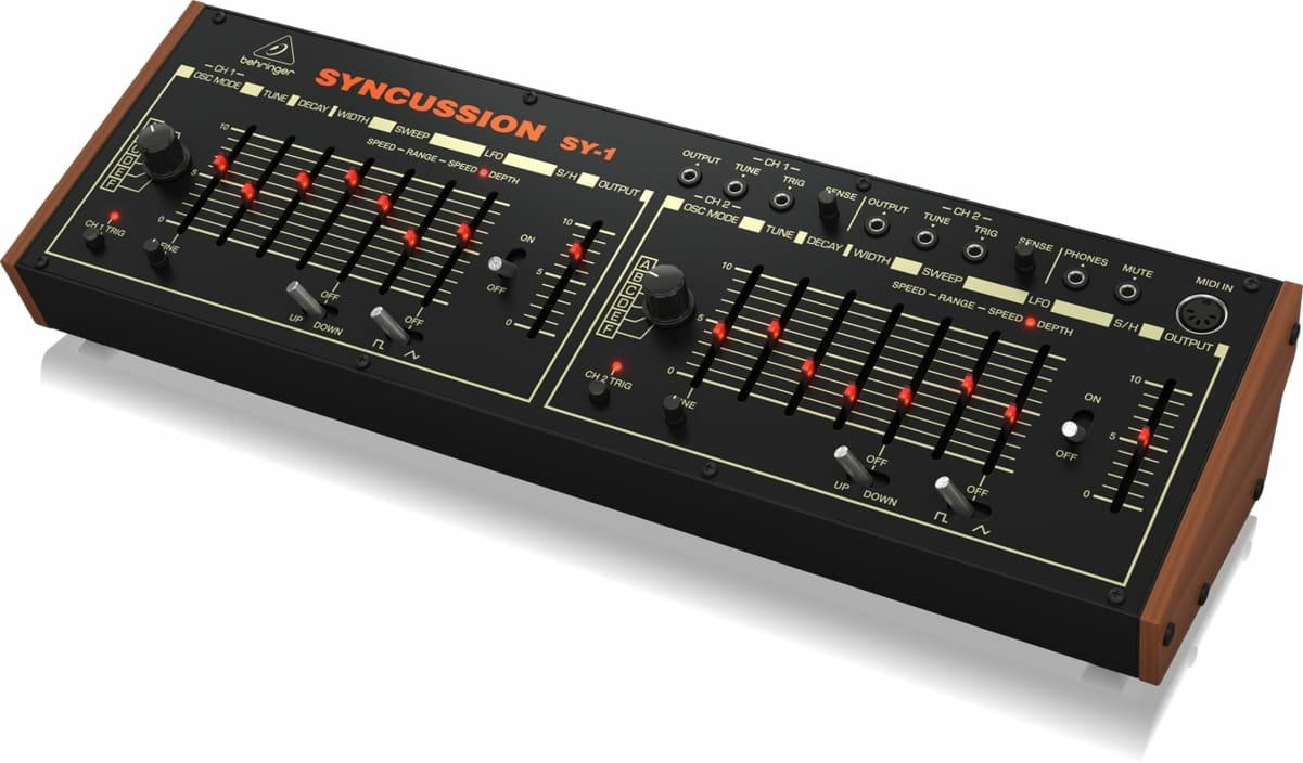 Analogni sintesajzer BEHRINGER SYNCUSSION SY-1-0