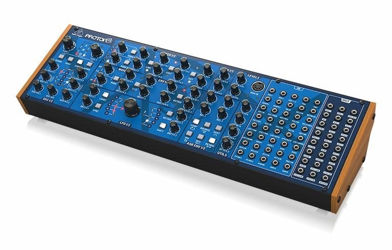 Analog Synthesizer BEHRINGER PROTON