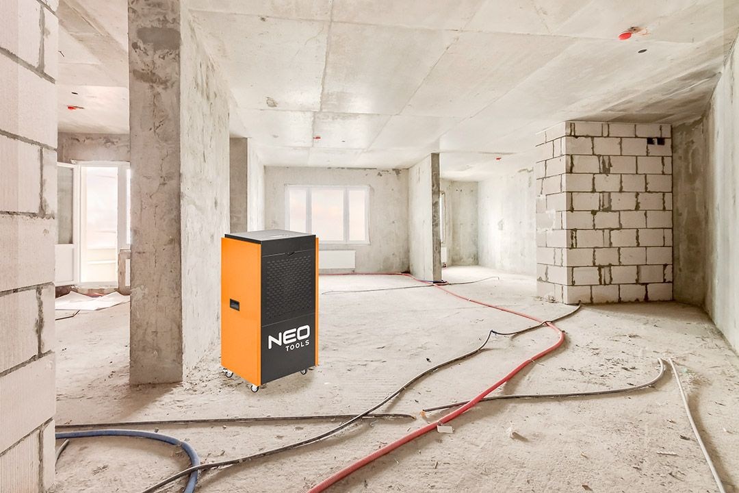 NEO tools 90-162 dehumidifier-1