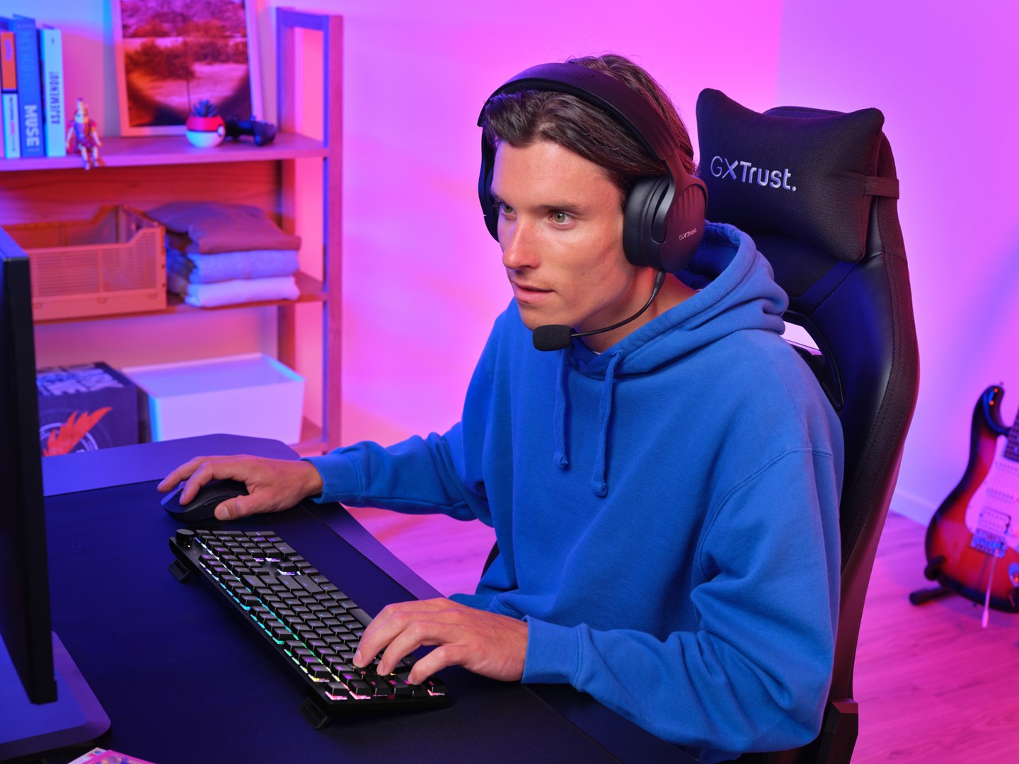 Tipkovnica TRUST GXT 868 TORIX bežična, gaming, US-11
