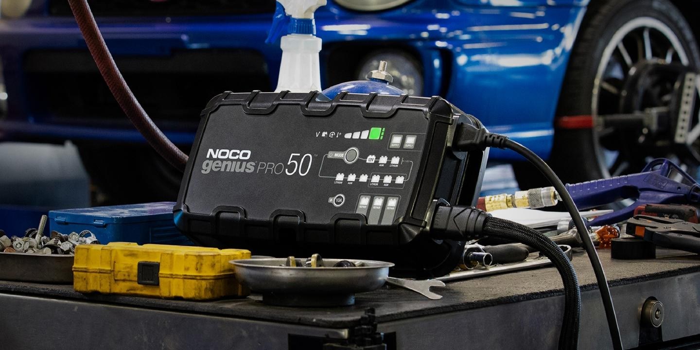 PUNJAČ AKUMULATORA NOCO GENIUSPRO50 (50A, 6V/12V/24V)-1