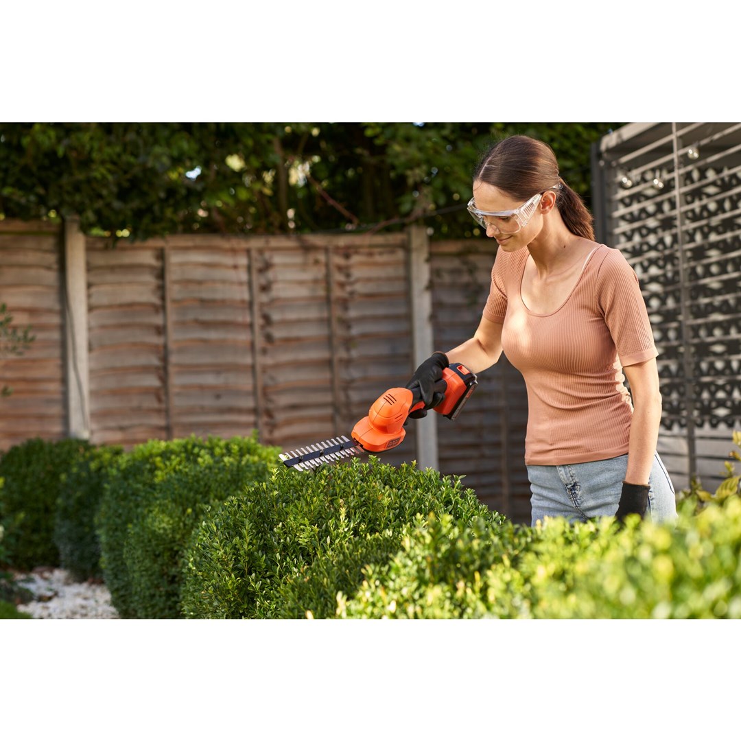 Električne škare za živicu BLACK&DECKER BCSS18D1-QW-10