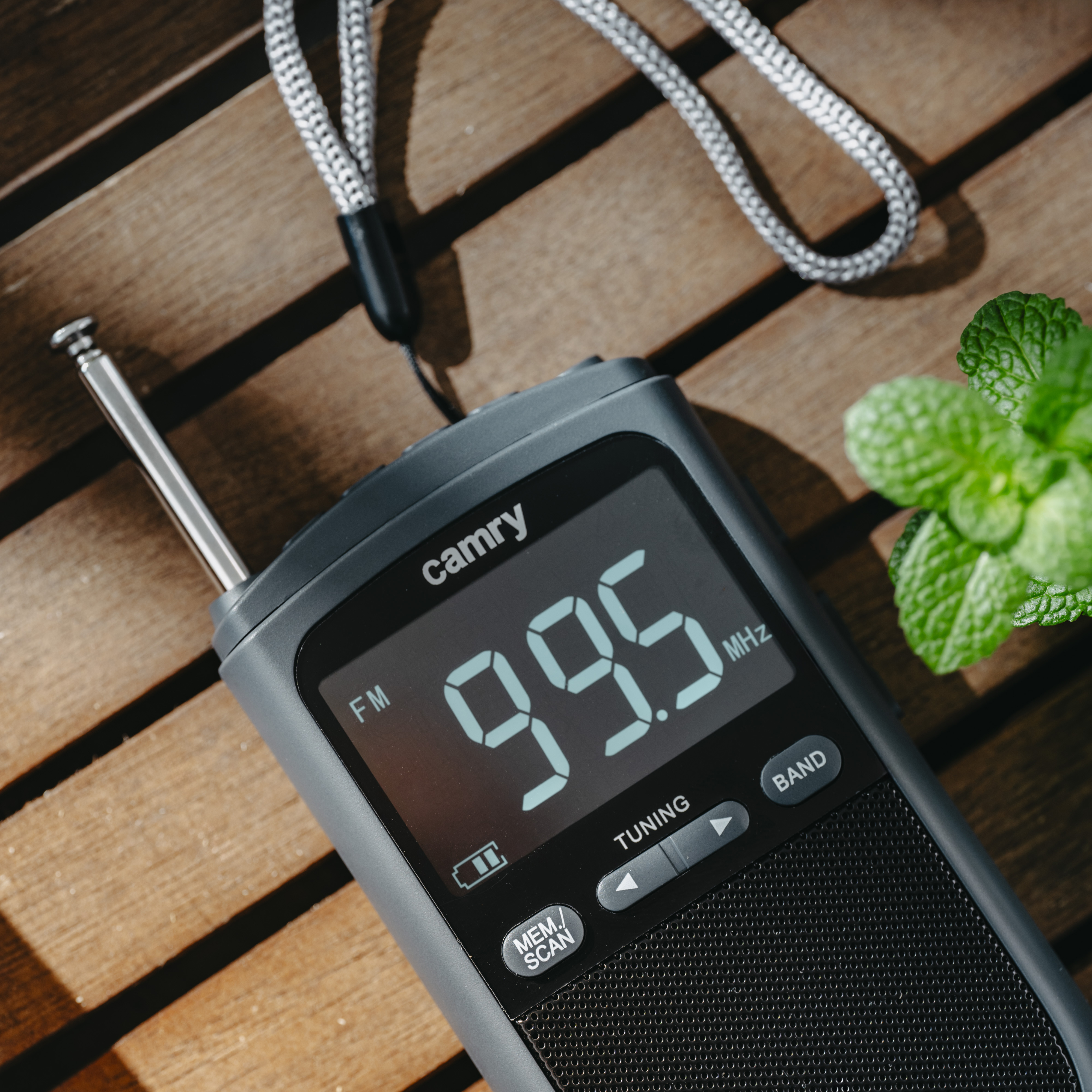 Prijenosni mini radio CAMRY CR 1905-1