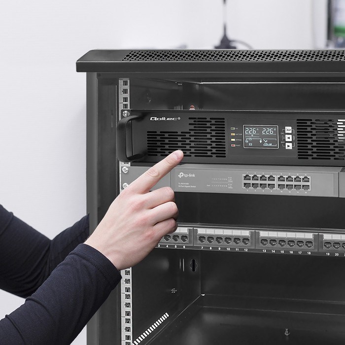 Neprekidno napajanje za rack QOLTEC 52285 (1kVA, 1000W, faktor snage 1.0, LCD, EPO, USB, On-line)-2