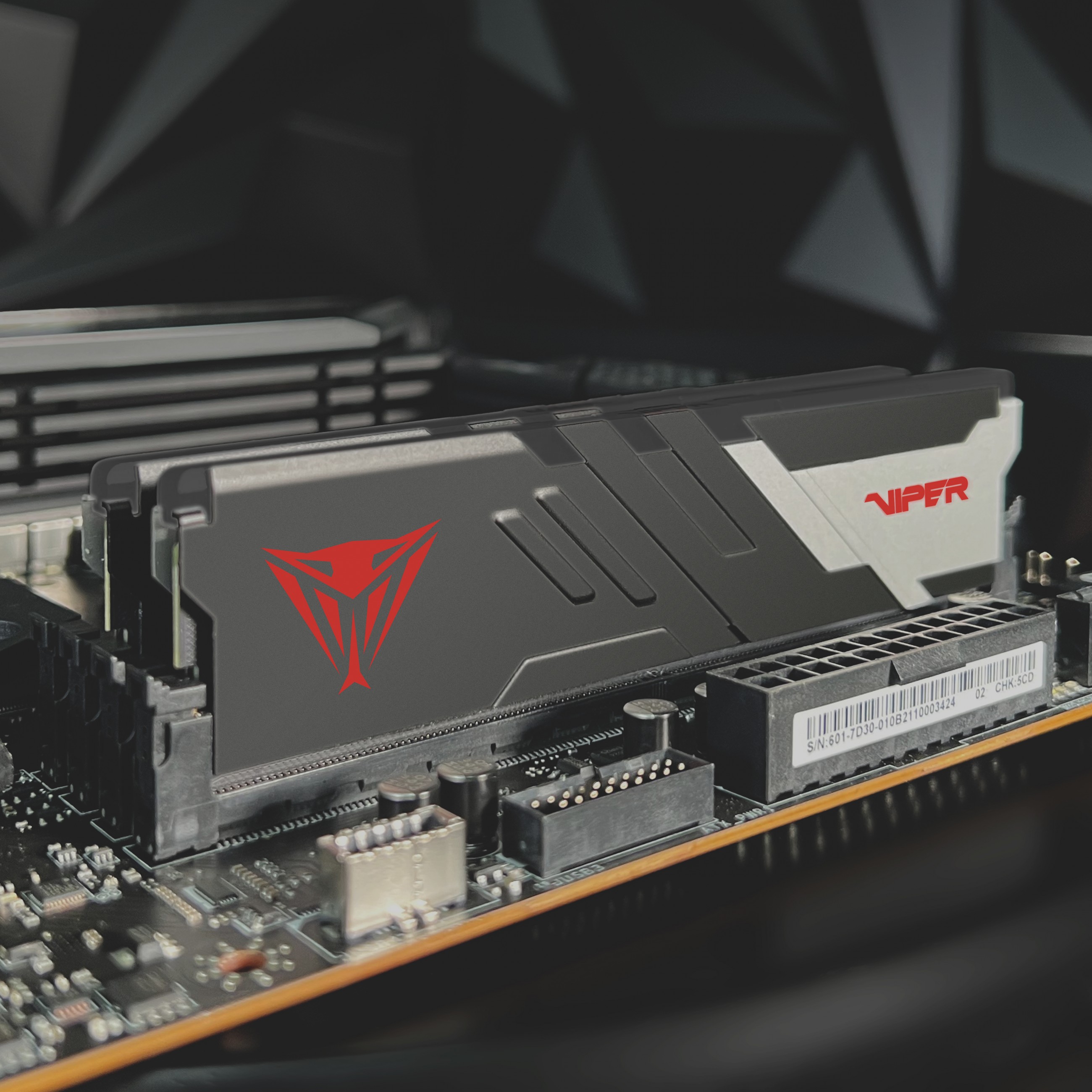 Memorijski modul PATRIOT Viper Venom PVV564G600C36K 64 GB (2 x 32 GB, DDR5, 6000 MHz)-7