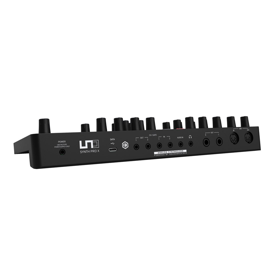 IK Multimedia Uno Synth Pro X - analogue synthesiser-5