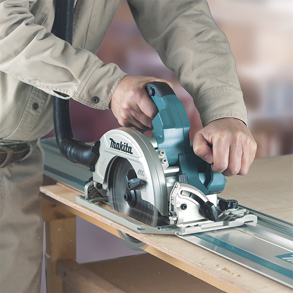 Kružna pila MAKITA DHS782Z (2x18V, 190mm)-1