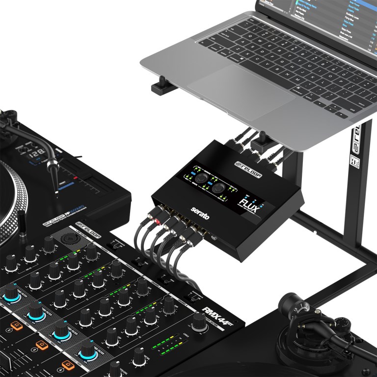 RELOOP Flux USB-C DVS audio sučelje za Serato DJ Pro-6