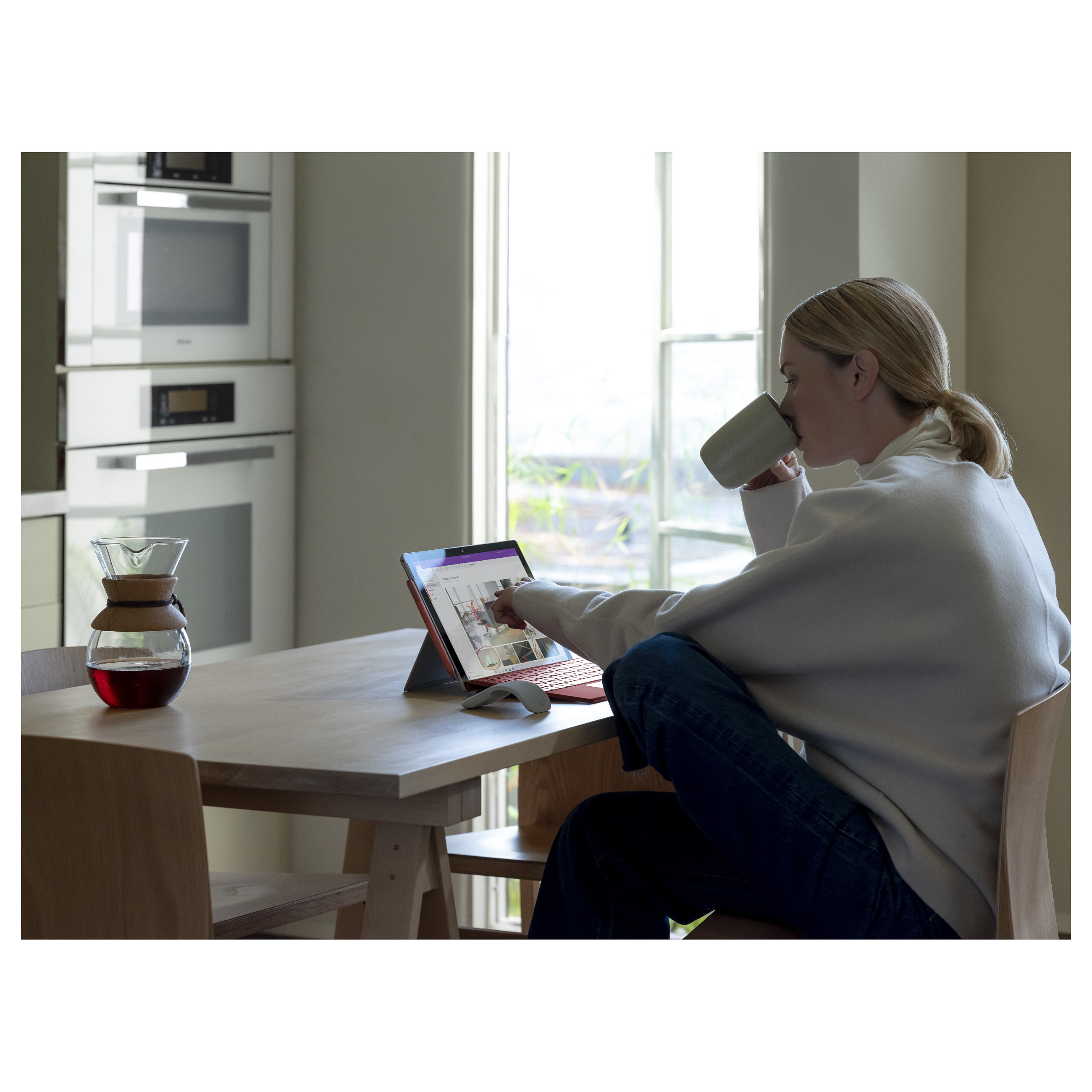 Bežični miš MICROSOFT Surface Arc Mouse, siva boja-8