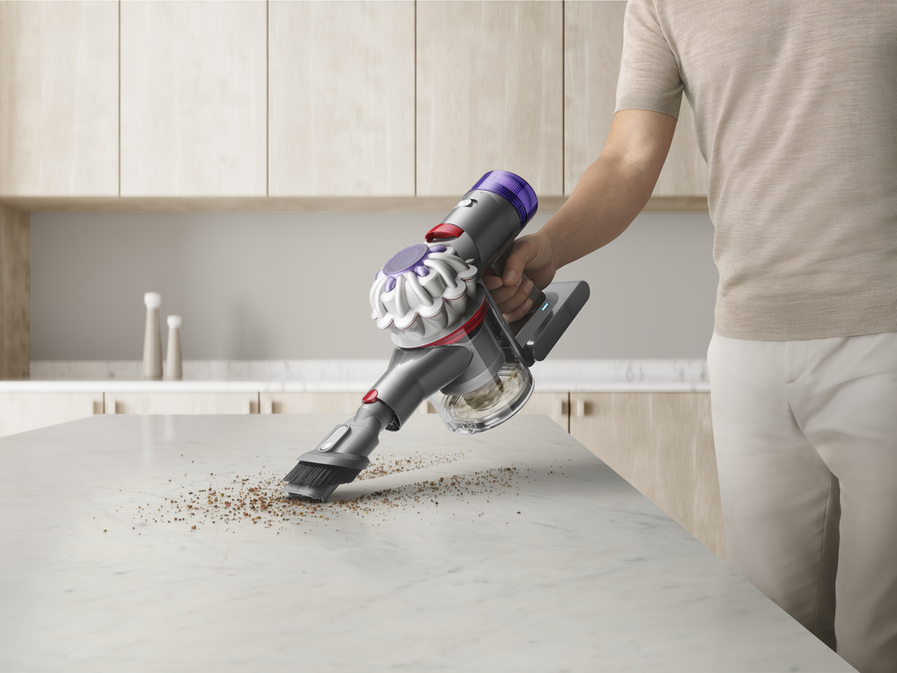 Štapni usisavač DYSON V8 (446969) D1111-4