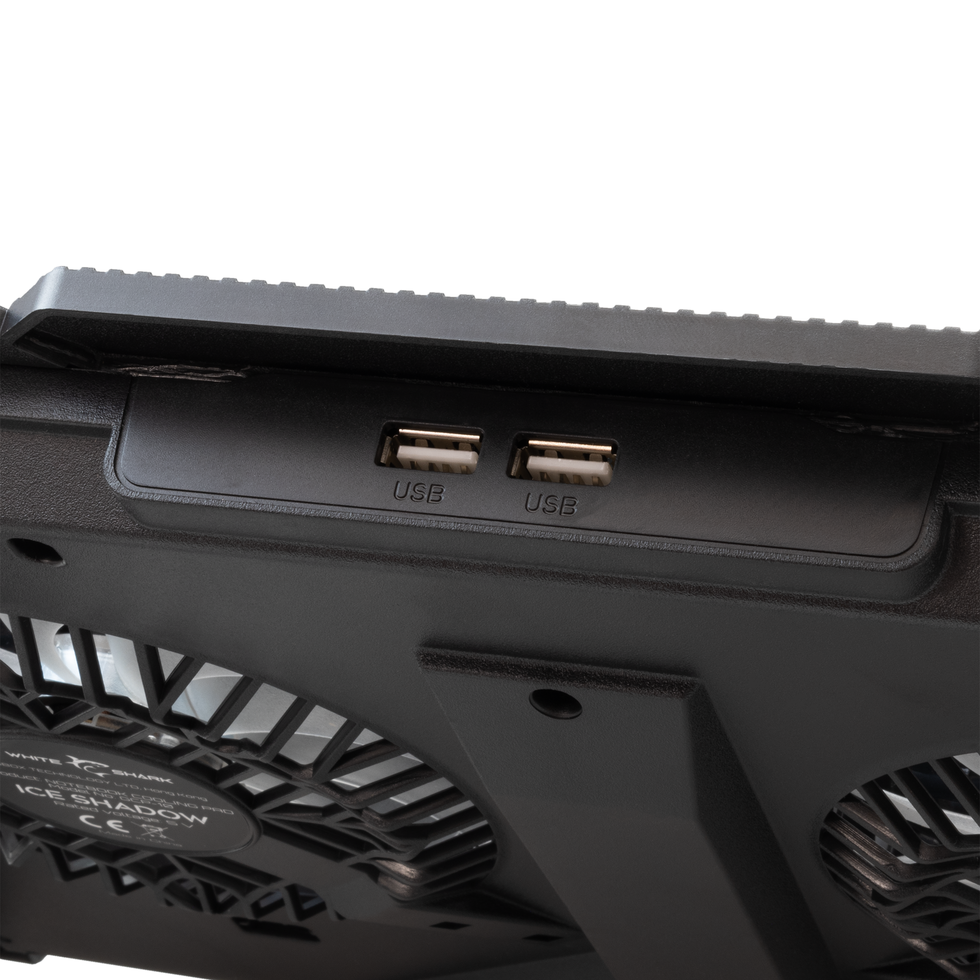 Hladnjak za laptop WHITE SHARK GCP-10 ICE SHADOW / 2 vent. RGB-18
