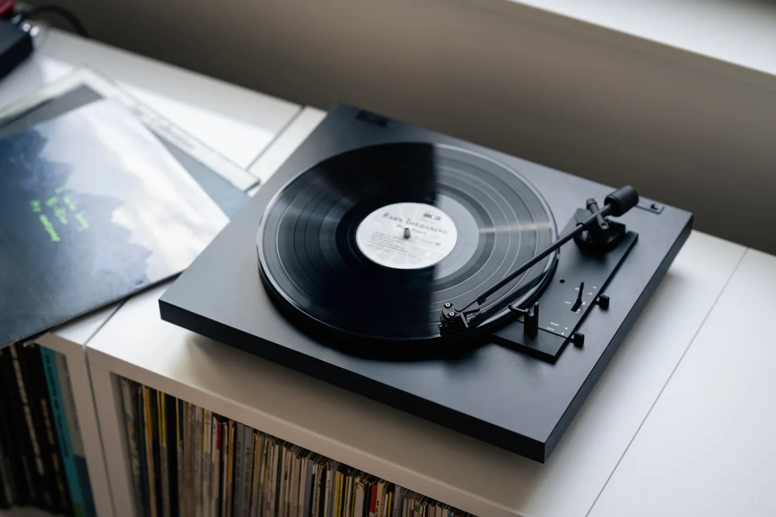 Gramofon PRO-JECT A1.2 (Pick It MM E) crni-3