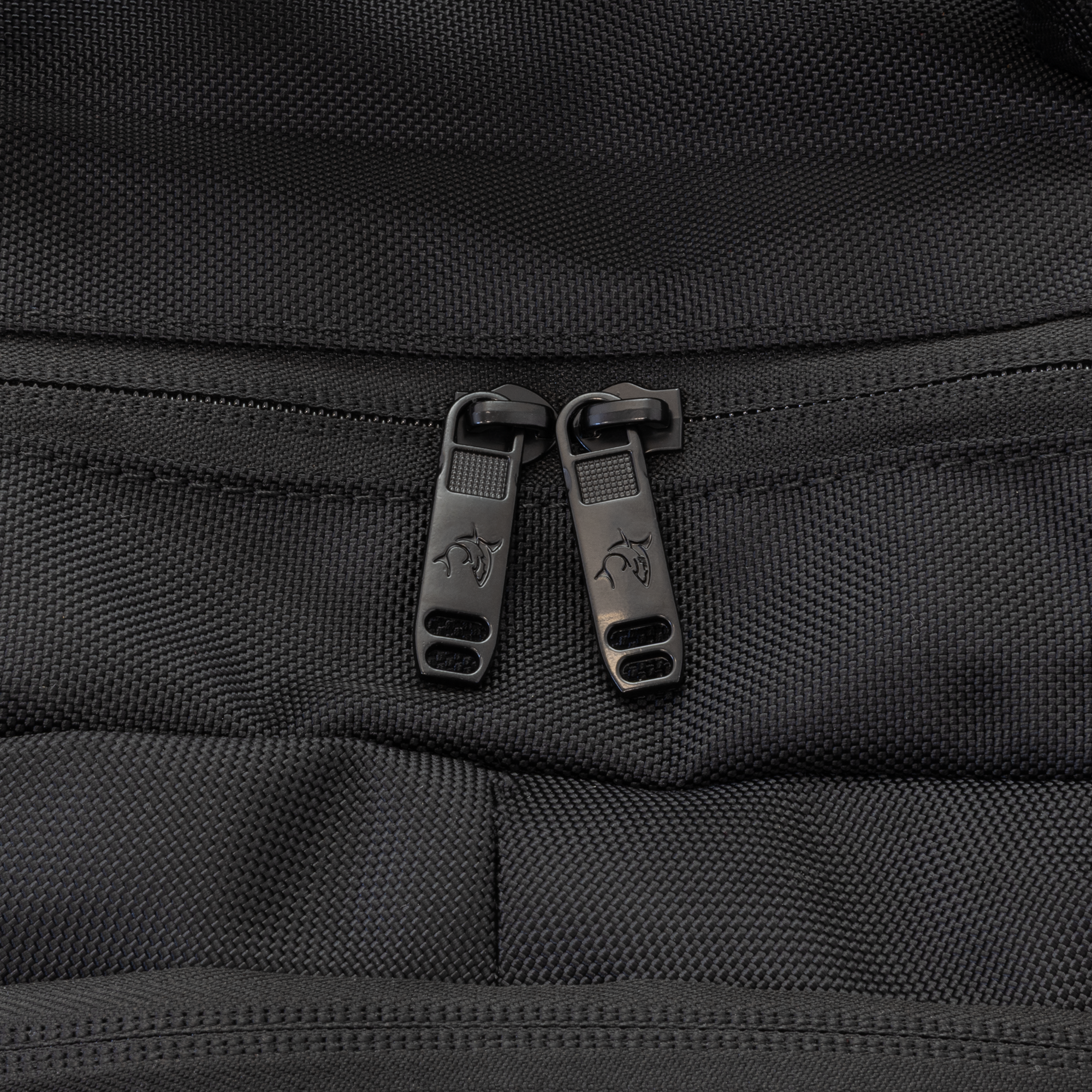 Ruksak WHITE SHARK GBP-013 Defender-6