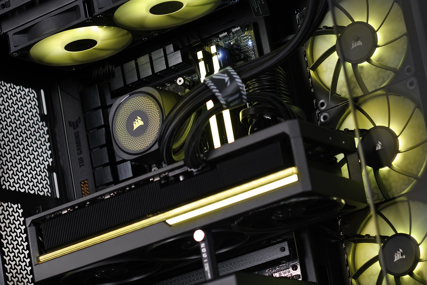 Računalo ACTINA 5901443413868 (AMD Ryzen™ 7 7800X3D, 32 GB DDR5-SDRAM, 2 TB SSD, NVIDIA GeForce RTX 5070 Ti, Windows 11 Home)-10