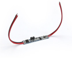 Prekidač na senzor pokreta EcoVision LED MINI PCB za LED trake (12V/24V DC, 8A, detekcija do 10 cm)
