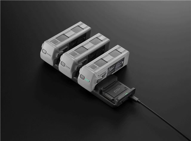 Punjač za baterije DJI Matrice 4 Battery Charging Hub 100W-4