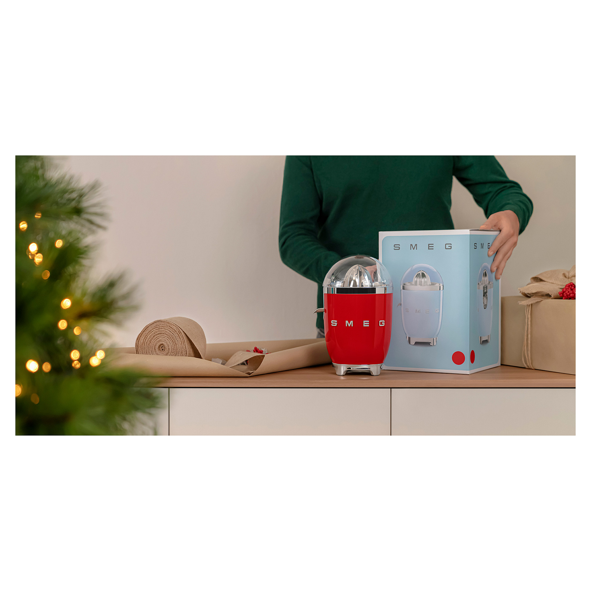 Cjedilo za agrume SMEG 50's Style CJF11RDEU (70W, automatski start/stop, crveno)-17