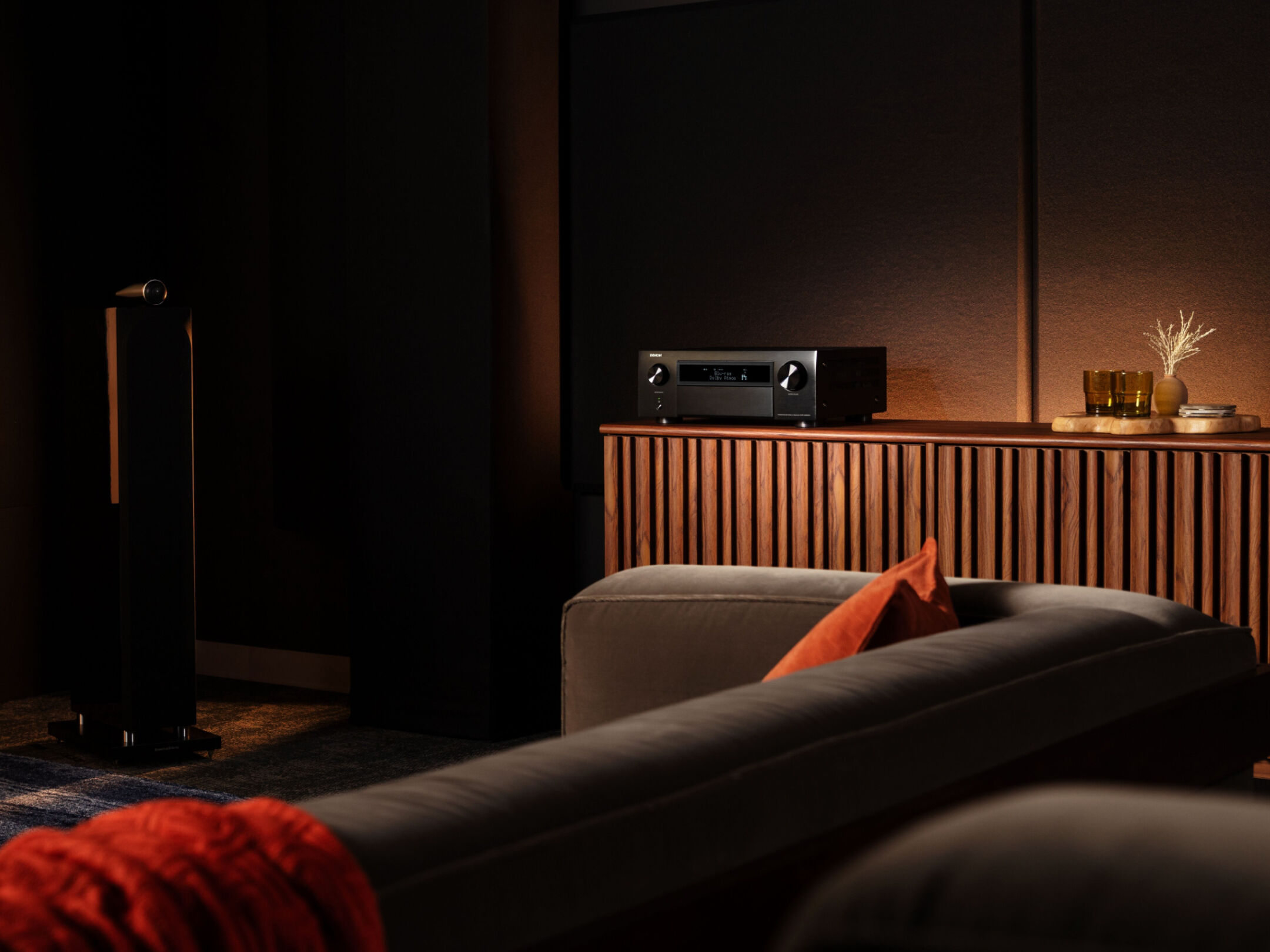 AV receiver DENON AVC-X6800H crni-6