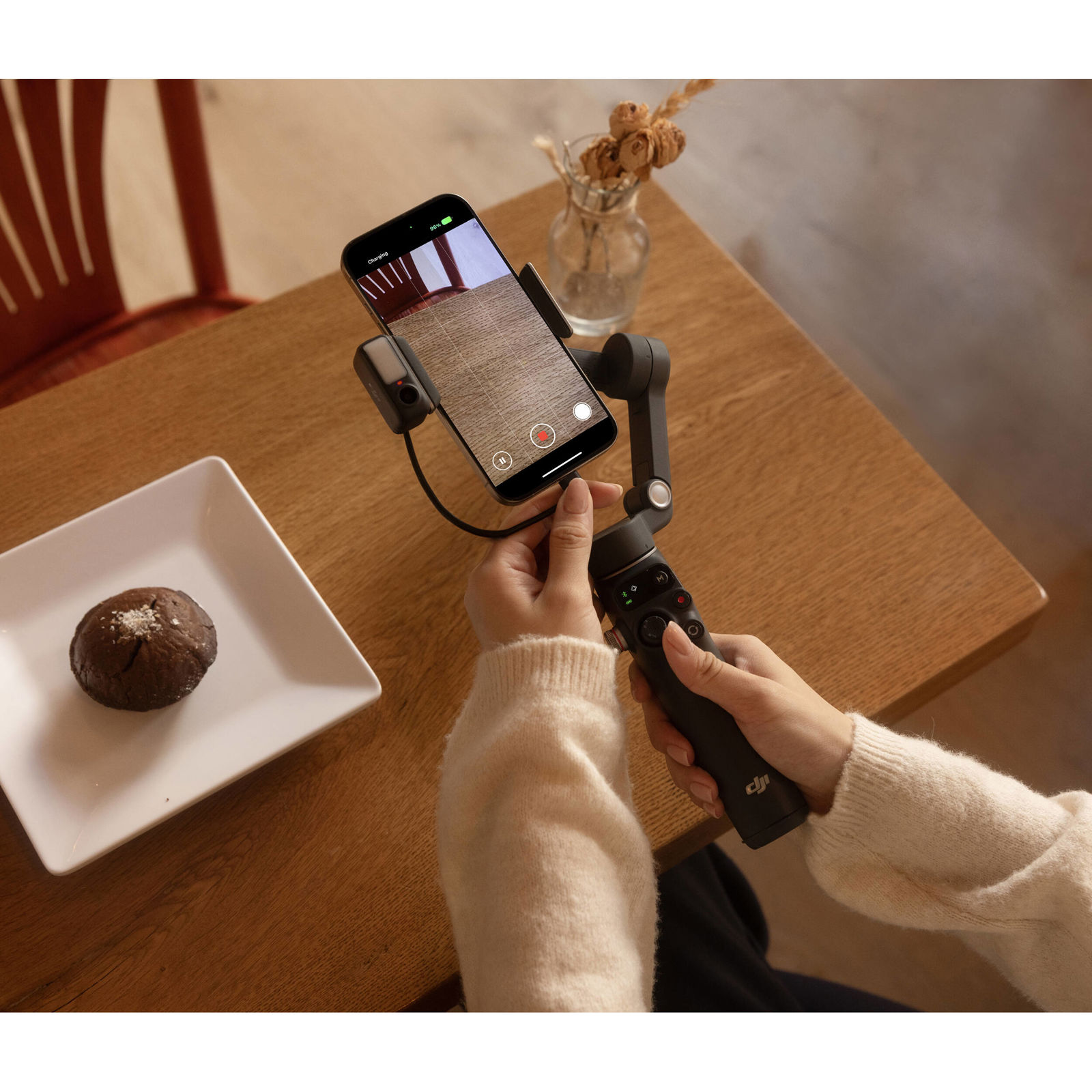 Gimbal stabilizator DJI Osmo Mobile 7P-2