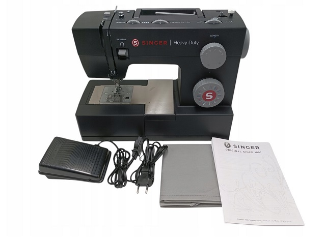 Šivaća mašina SINGER Heavy Duty 4432 crna boja-3