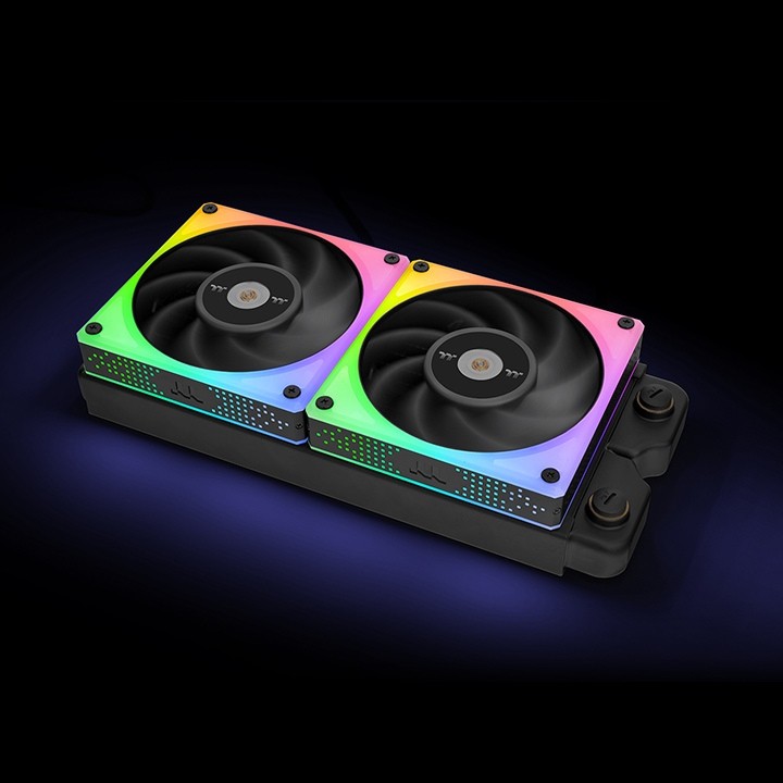 Ventilator THERMALTAKE TOUGHFAN 12 RGB (12 cm, bijeli, 3 komada)-3