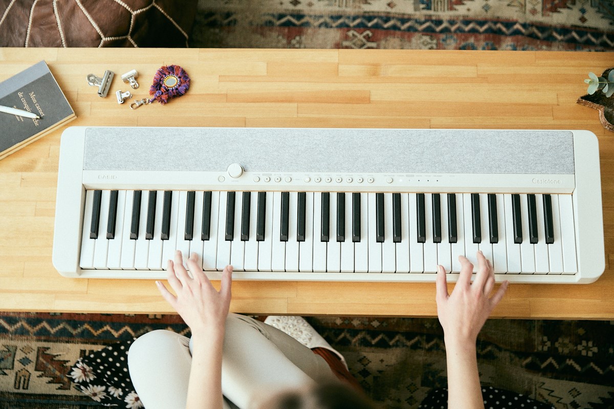 Digitalna klavijatura CASIO Casiotone CT-S1 (61 tipka, bijela boja)-9