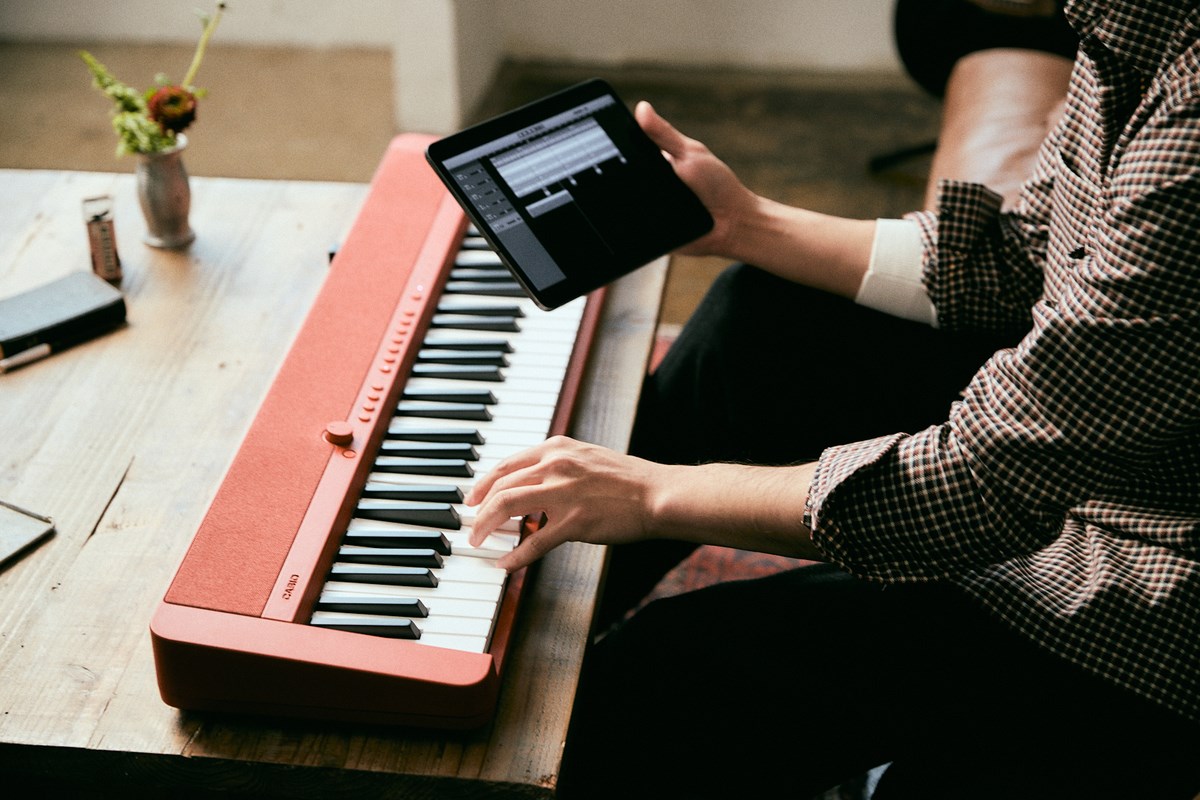 Casio CT-S1 Digital synthesizer 61 Red-2