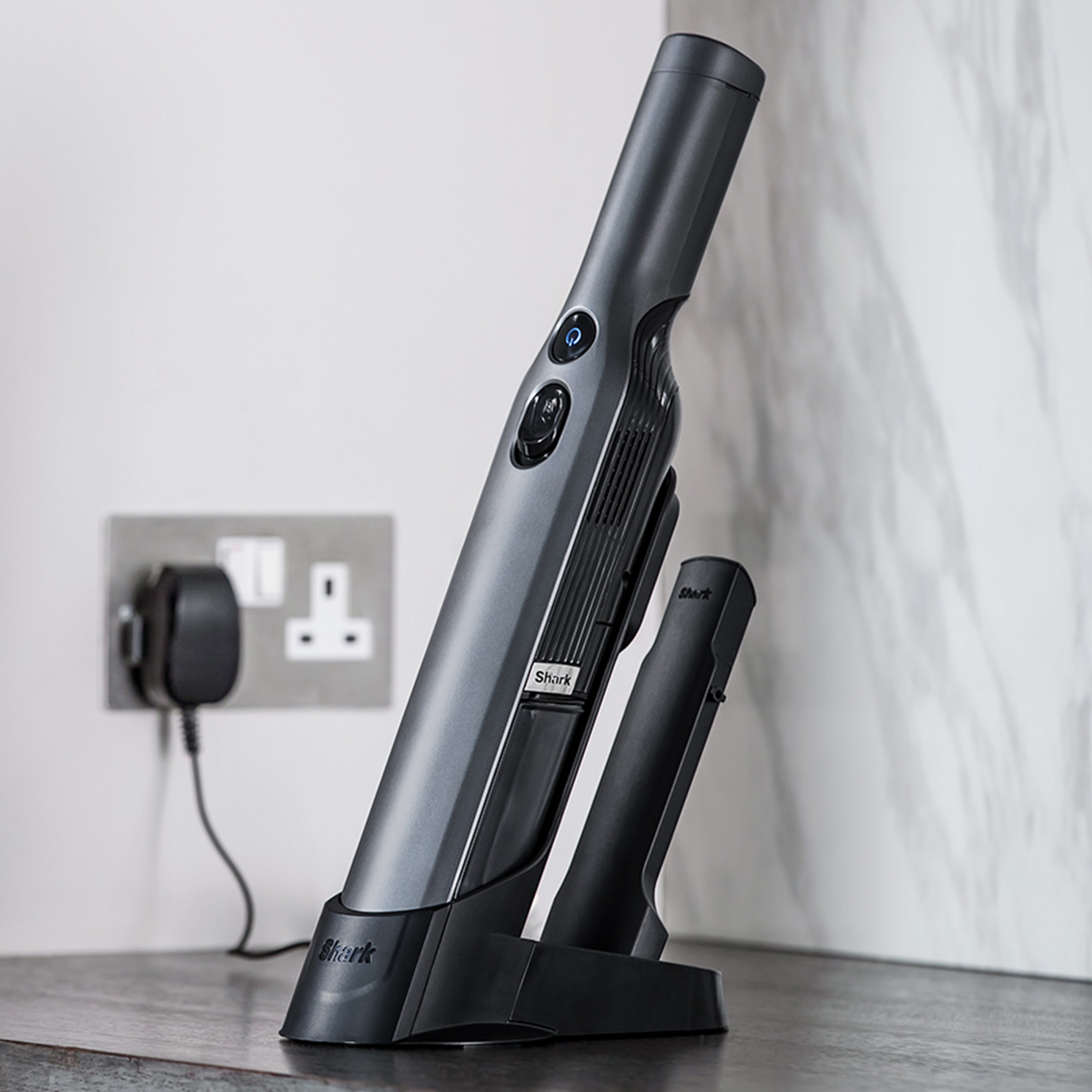 Shark WV200 Cordless Handheld-14