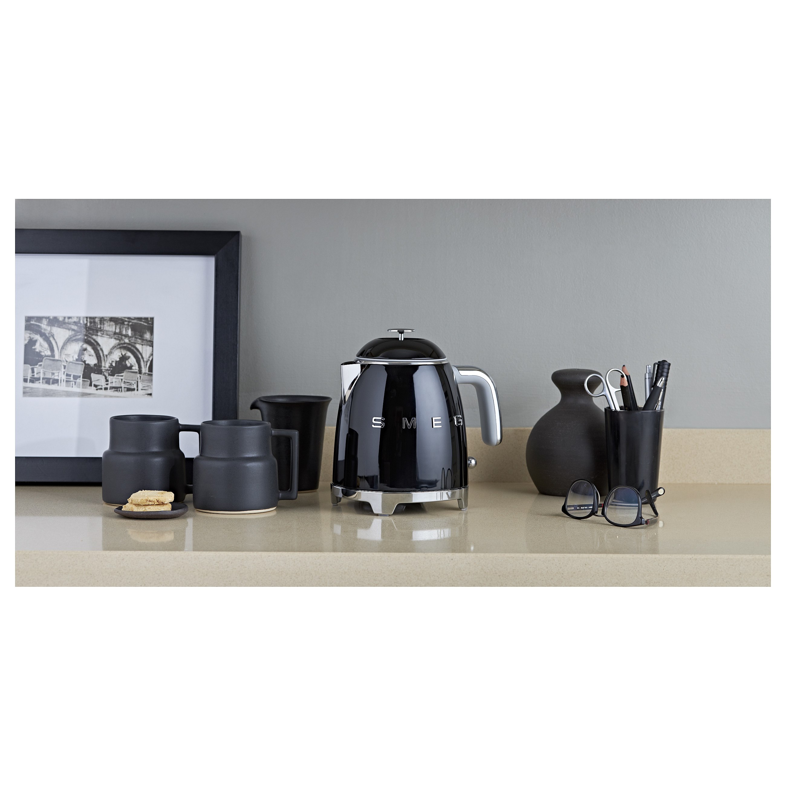 Kettle SMEG KLF05BLEU mini 0.8L crna boja-14