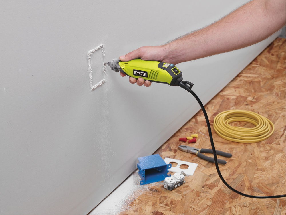 Ravna brusilica RYOBI EHT150V (150W, 10.000-35.000 o/min, 115 kom pribora)-8