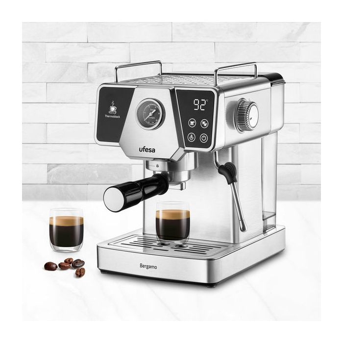 Espresso aparat UFESA Bergamo 20 barov pritiska, Thermoblock, penilac mleka-1