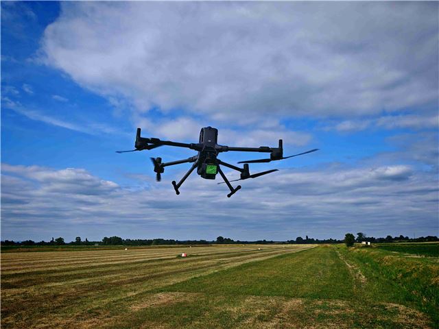Dron DJI Matrice 400 SP Plus COMBO (EU)-2