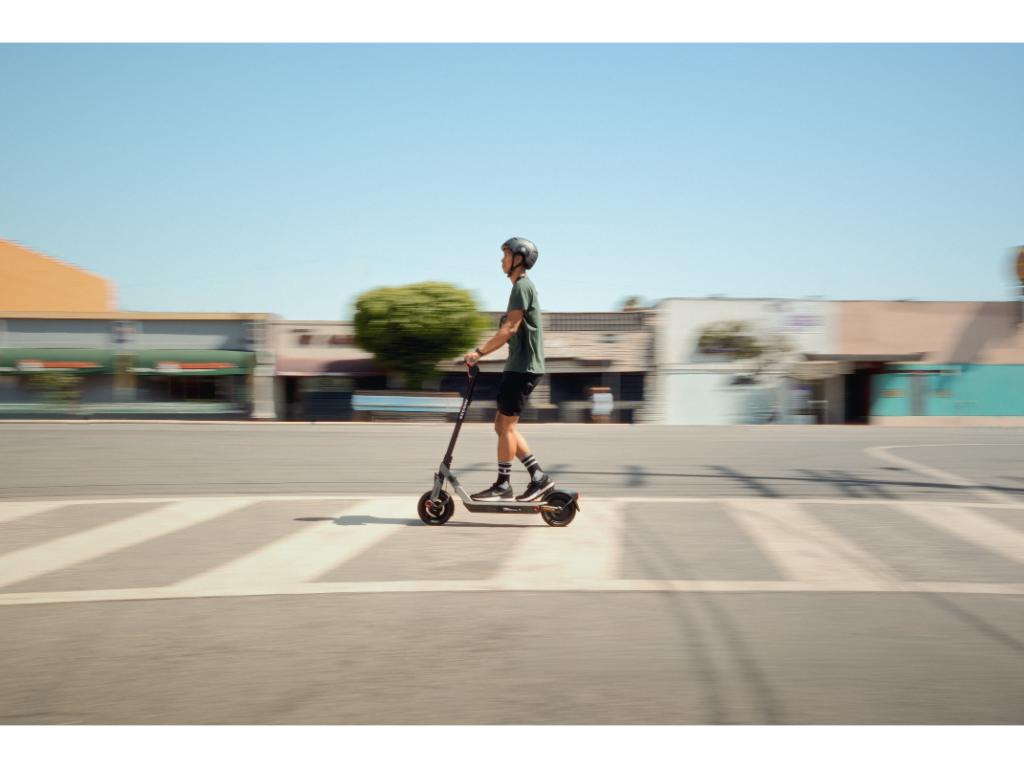 Električni romobil SEGWAY E3 E-17