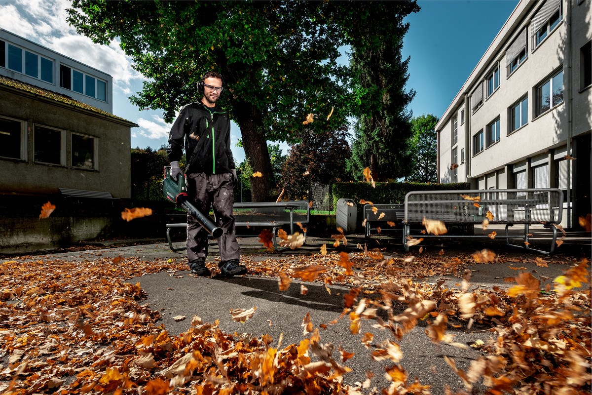 Akumulatorski puhač lišća METABO LB 18 LTX BL, 18V, solo verzija-2