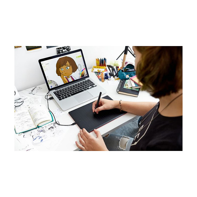 Grafički tablet WACOM One by Medium crni, crveni 2540 lpi 216 x 135 mm USB-7